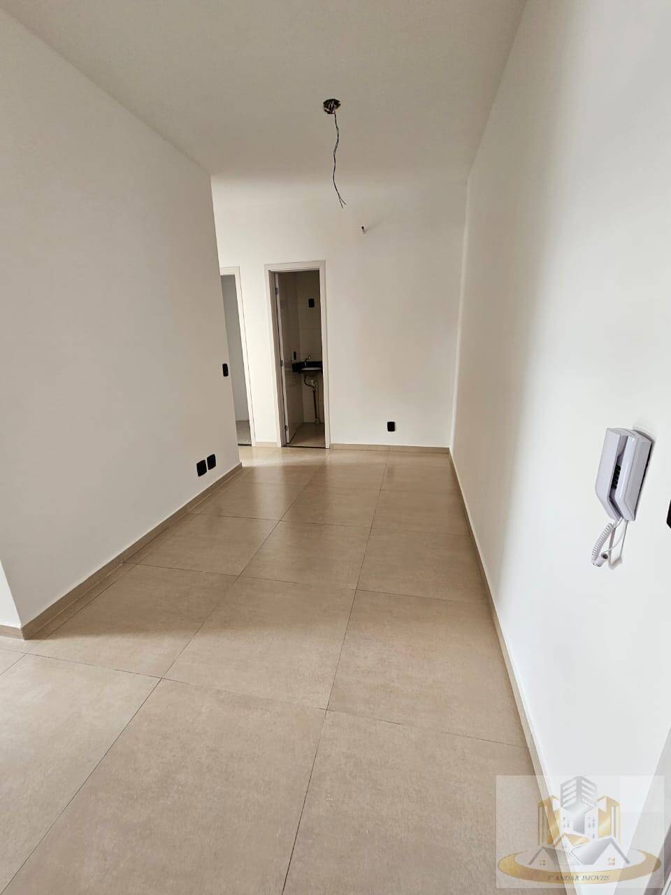 Apartamento à venda com 2 quartos, 44m² - Foto 19