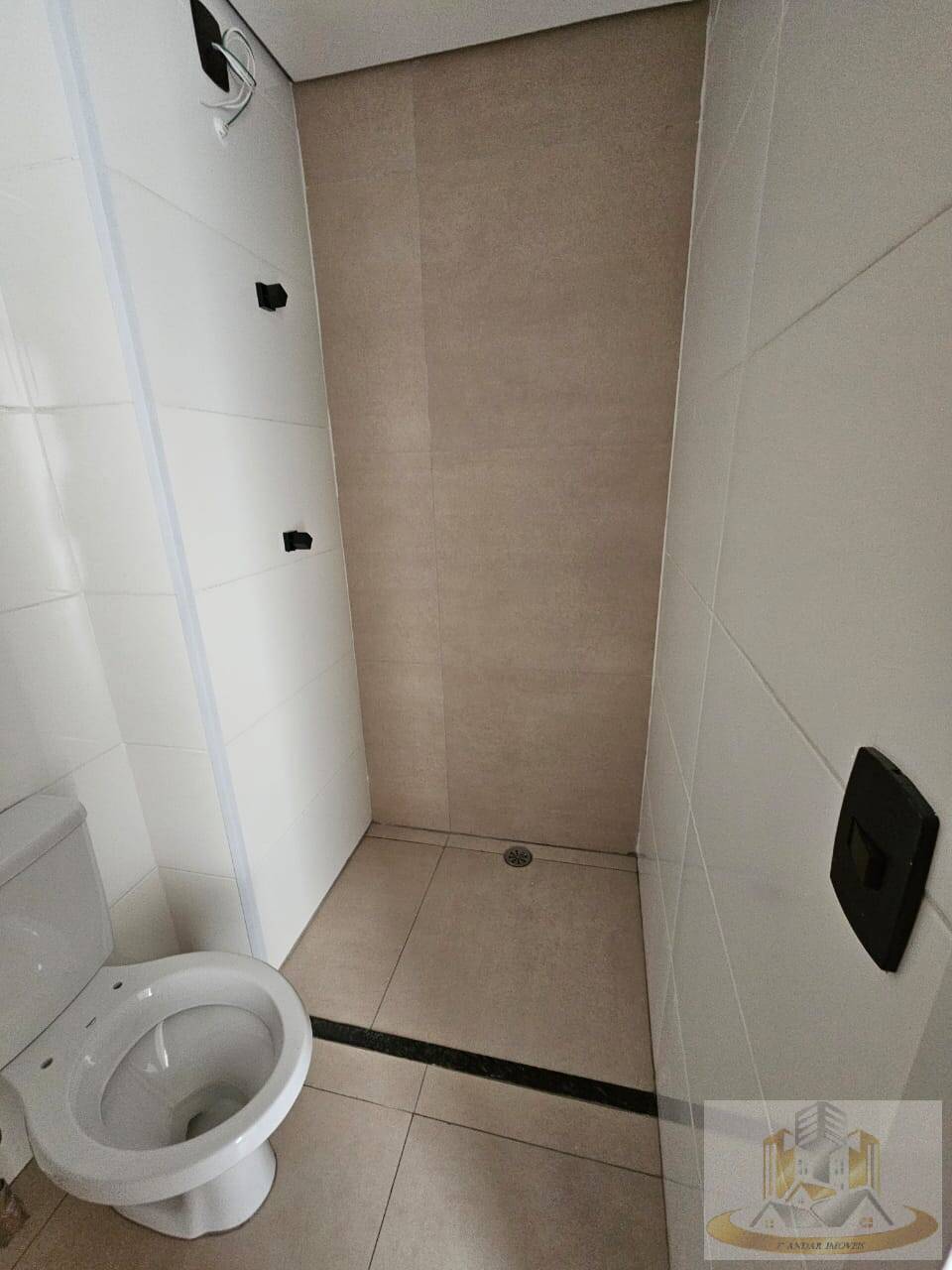 Apartamento à venda com 2 quartos, 44m² - Foto 11