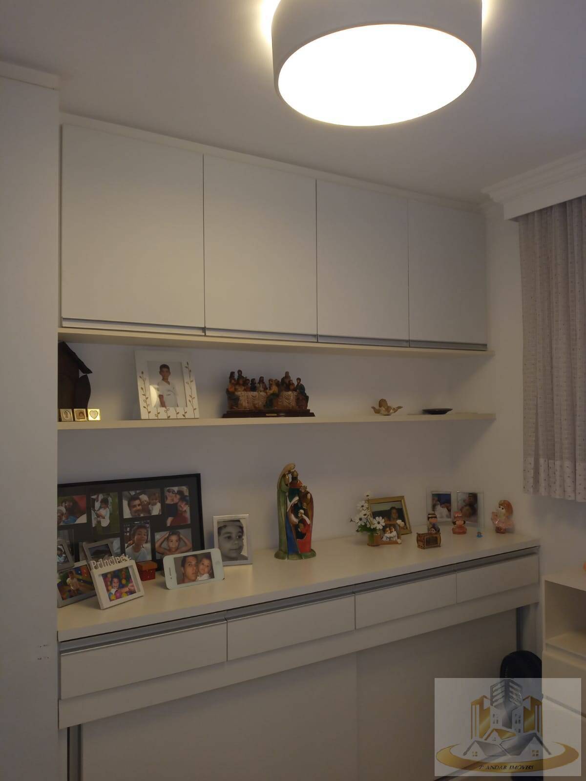 Apartamento à venda com 2 quartos, 55m² - Foto 3